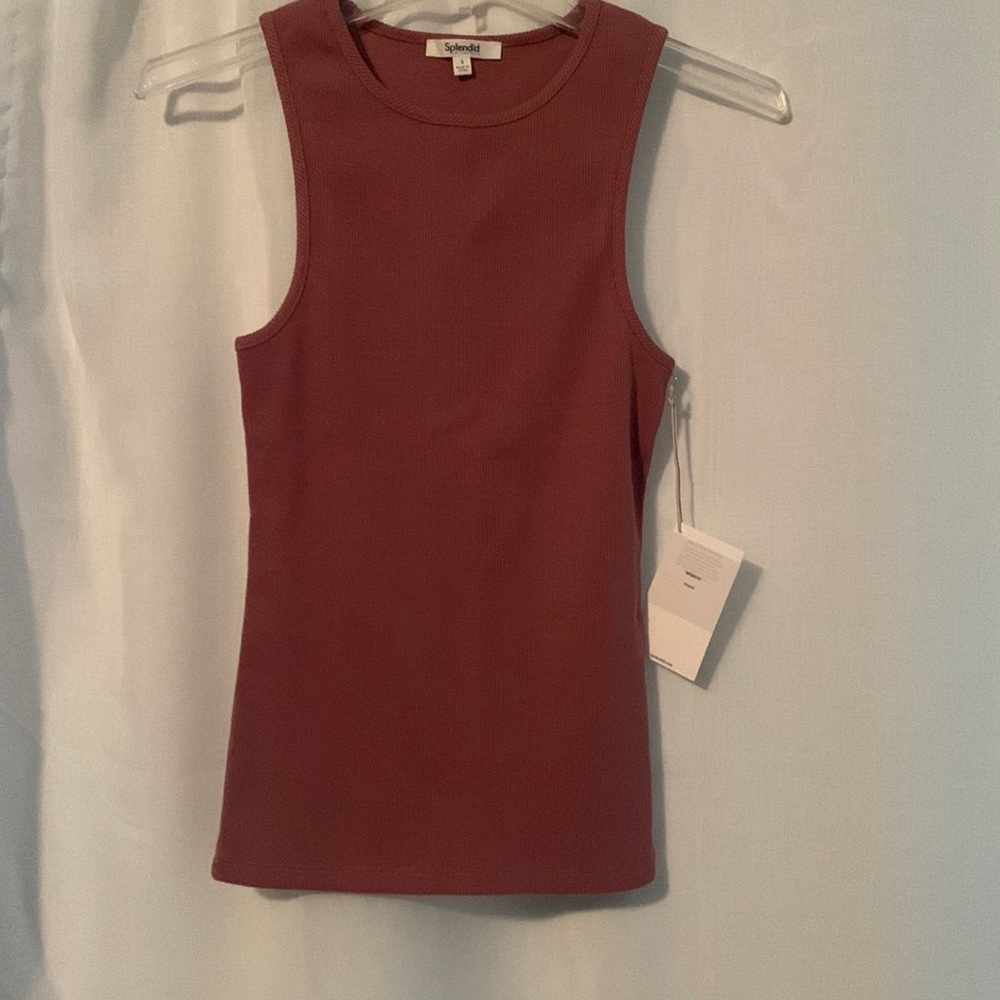 Splendid salmon ribbed tank (penny) size Small with tags!